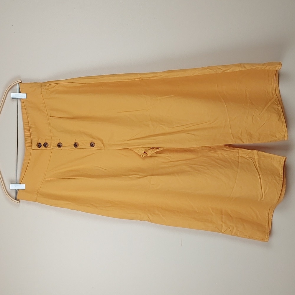 NWT Hollister Yellow High Rise Cropped Wide Leg Button Fly Pants